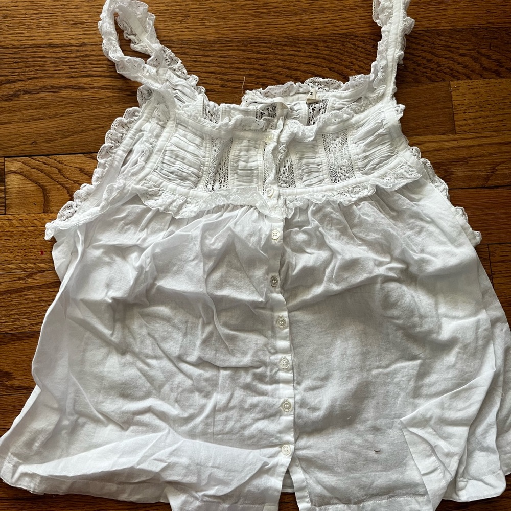 Doen White Lace Trim Blouse
